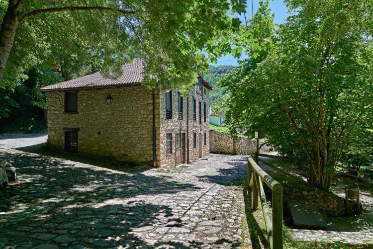 Hotel Rural La Tahona De Besnes Аренас де Кабралес Екстериор снимка